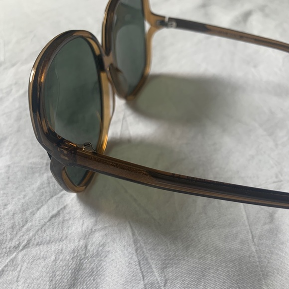 Vintage Oversize Retro Square Sunglasses - Picture 4 of 5